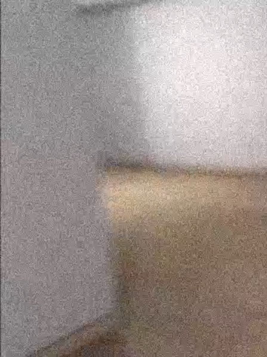 @￴