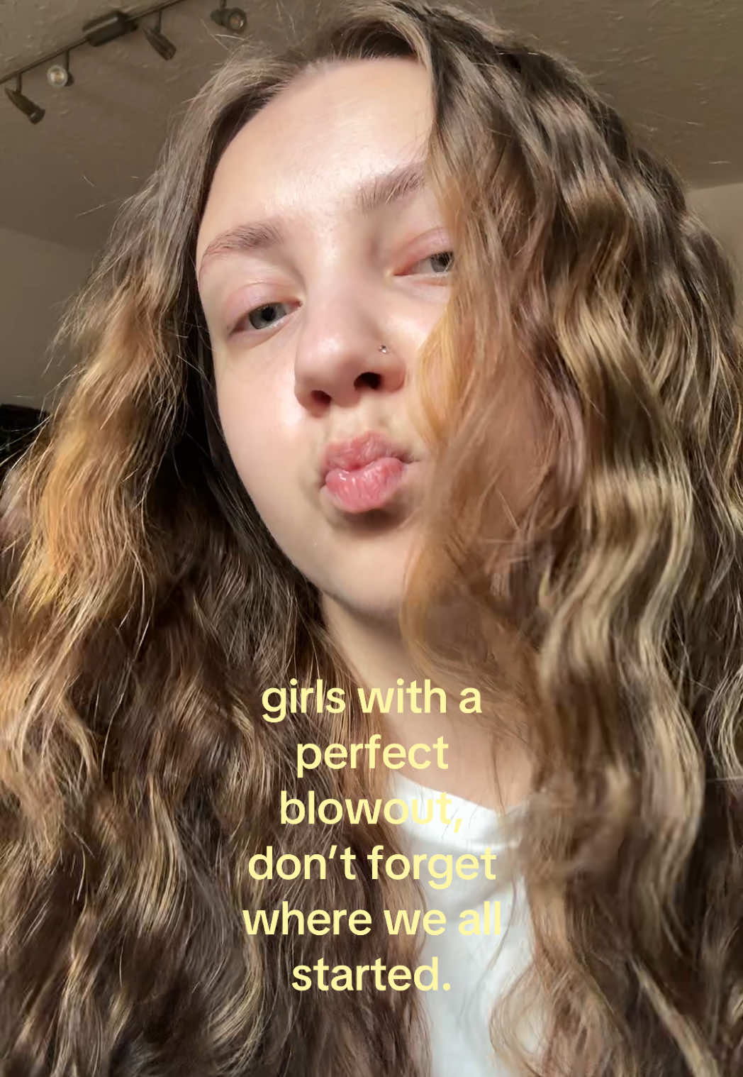 @Yuliia Lotska