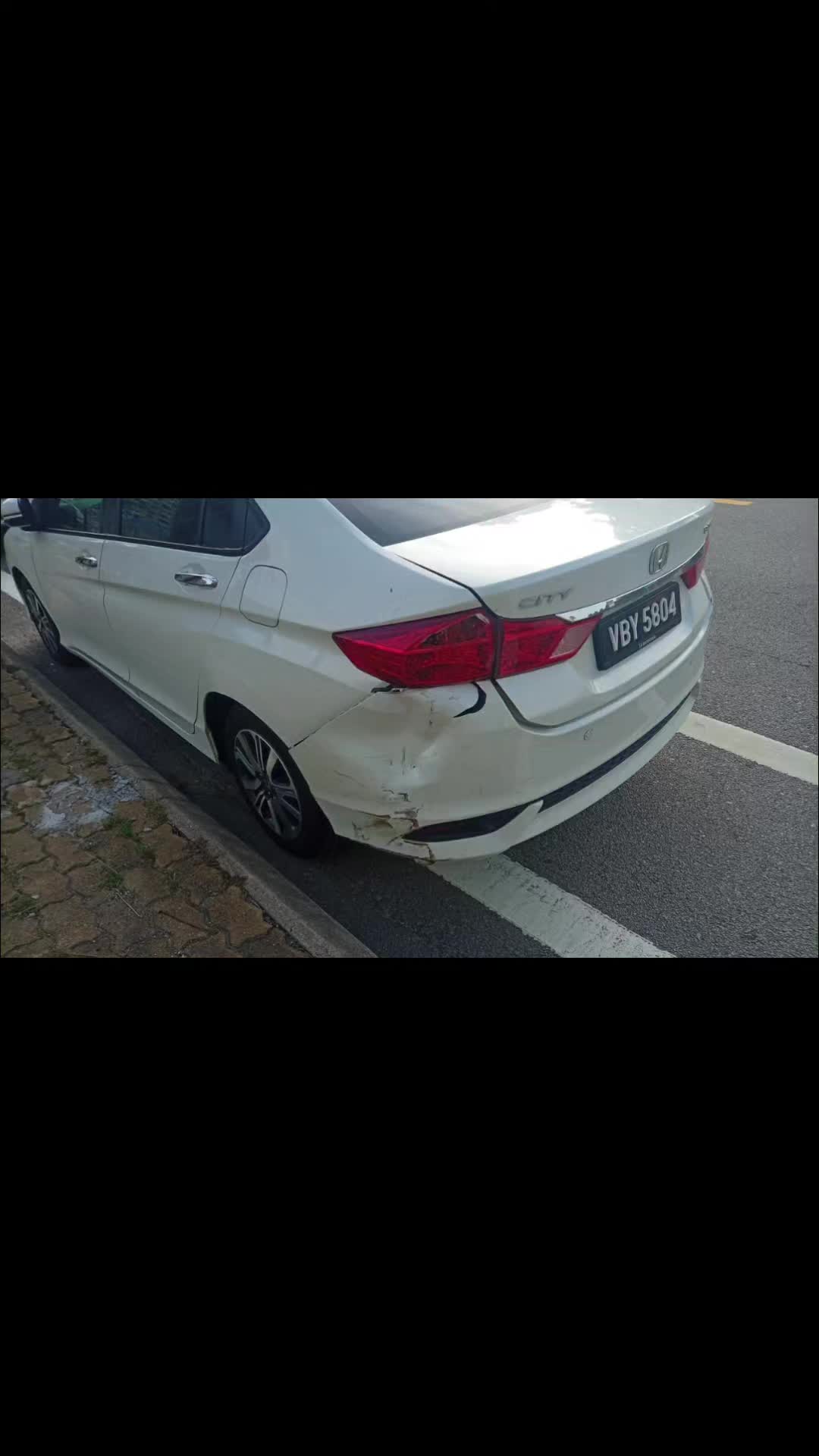 @Kr Garage