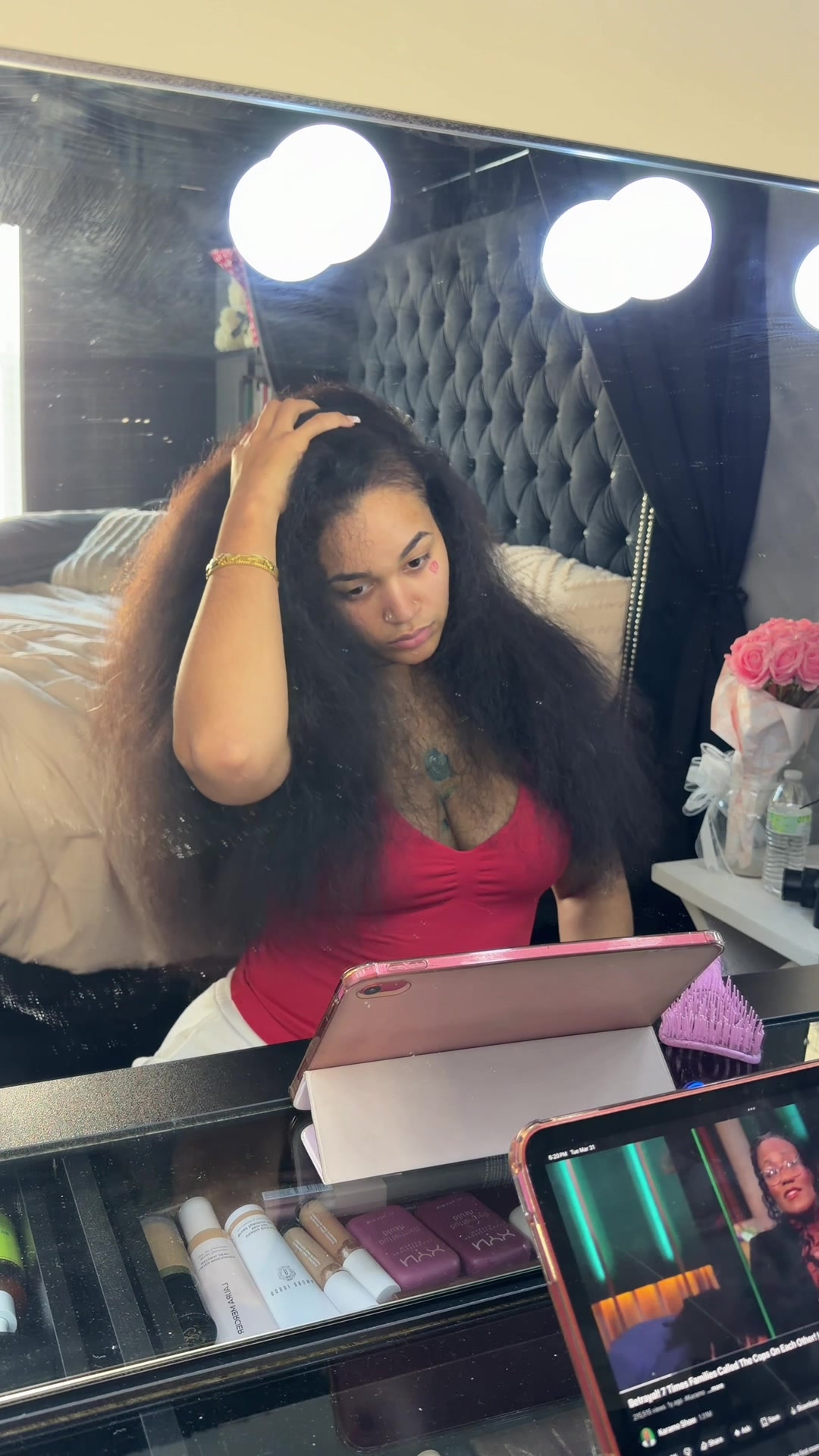 @lifeasnique