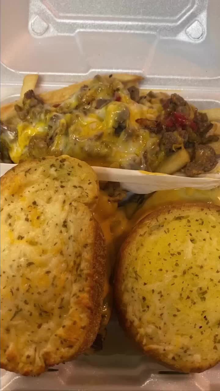 @TR🏚P PL🍔TTER