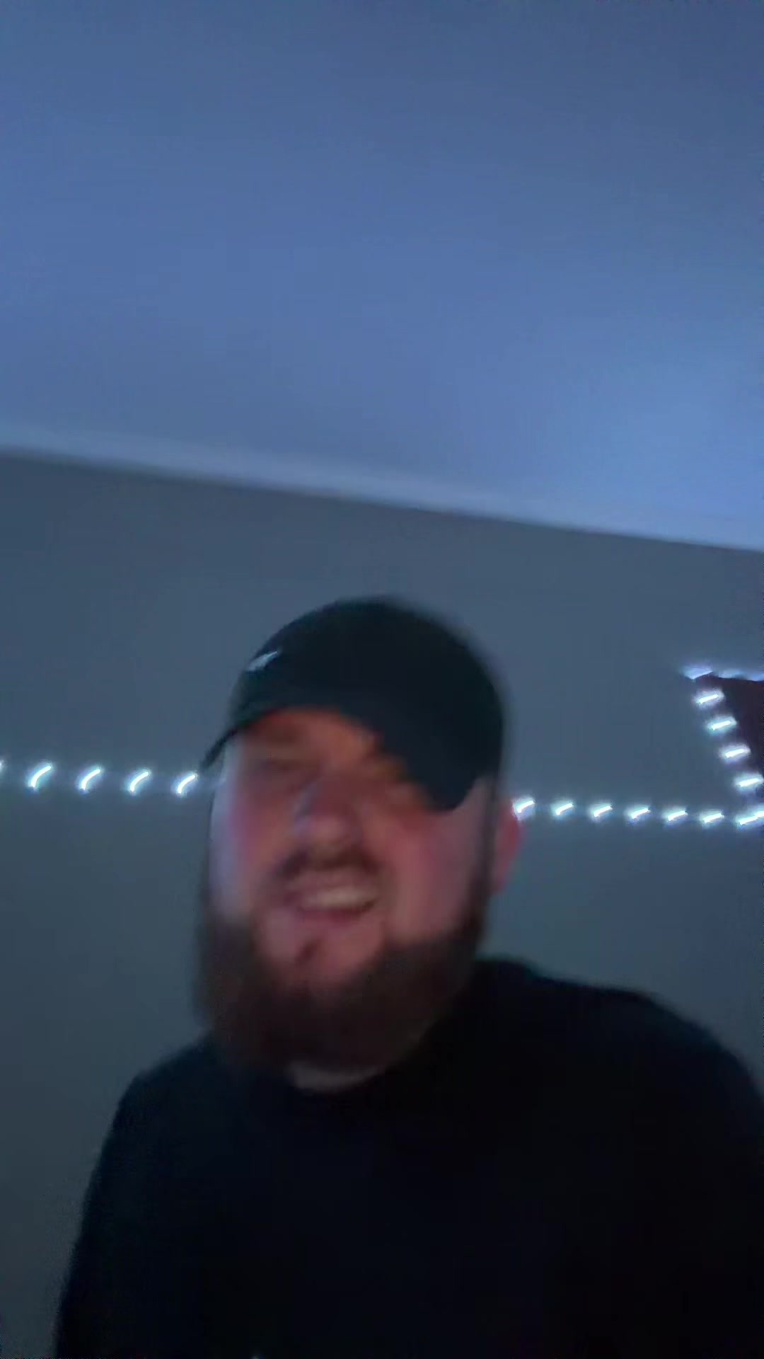 @𝕵𝖆𝖒𝖊𝖘