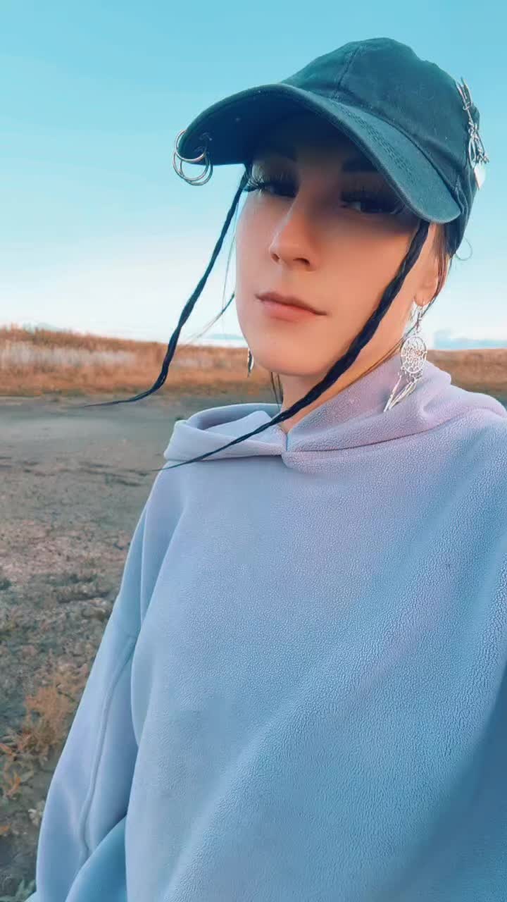 @olyuliskina