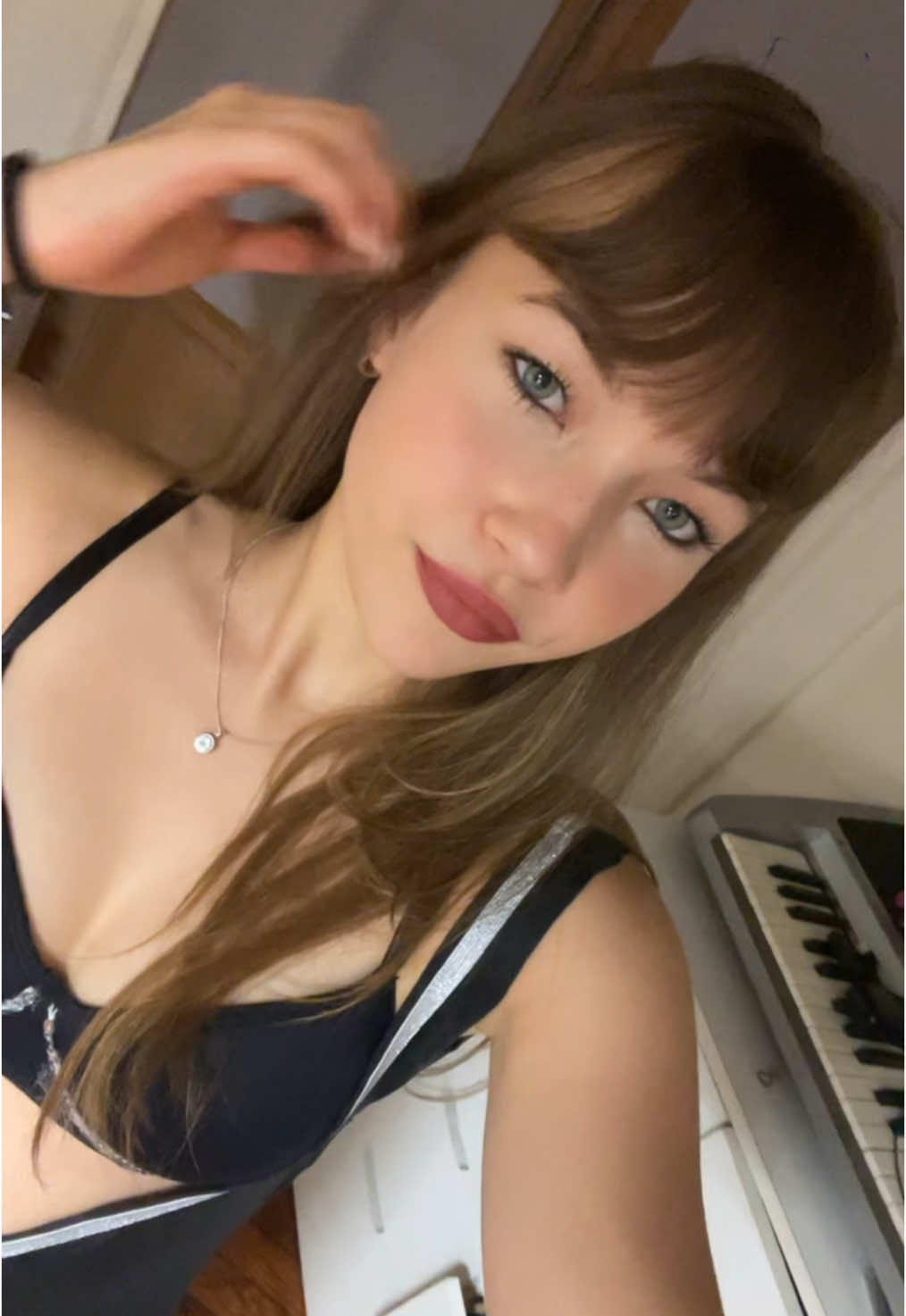 @lolaa
