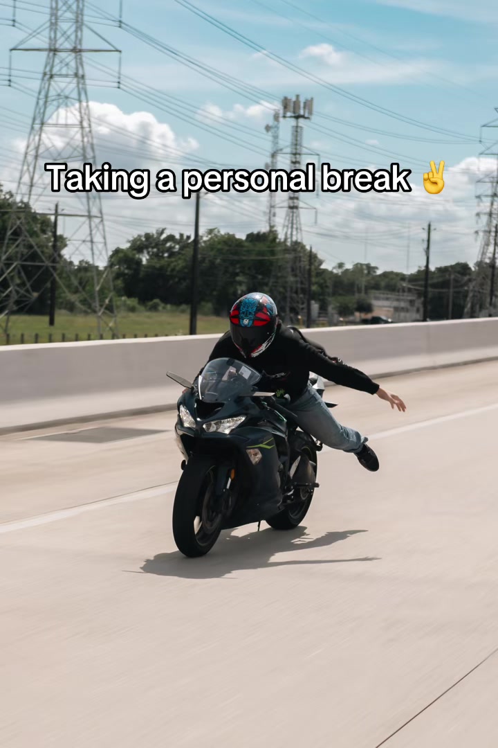 @2wheeledbro