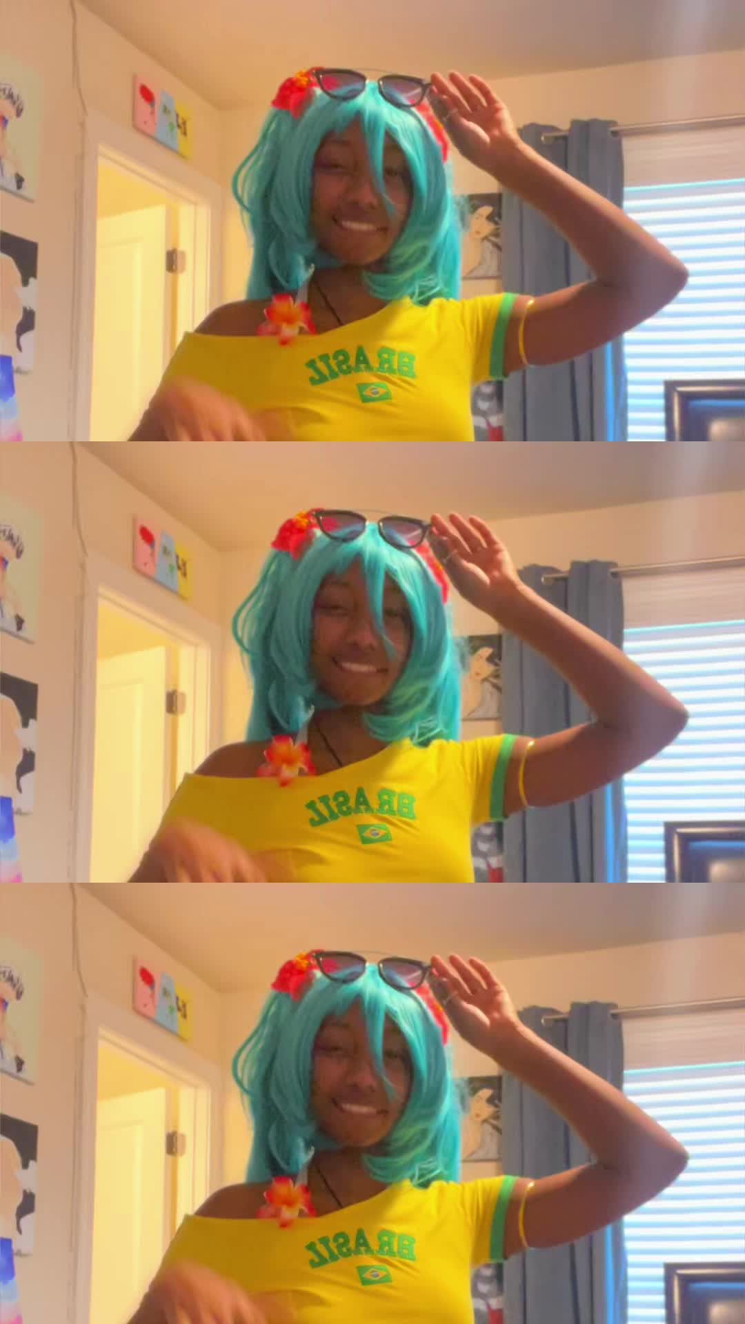 @lluna.cos