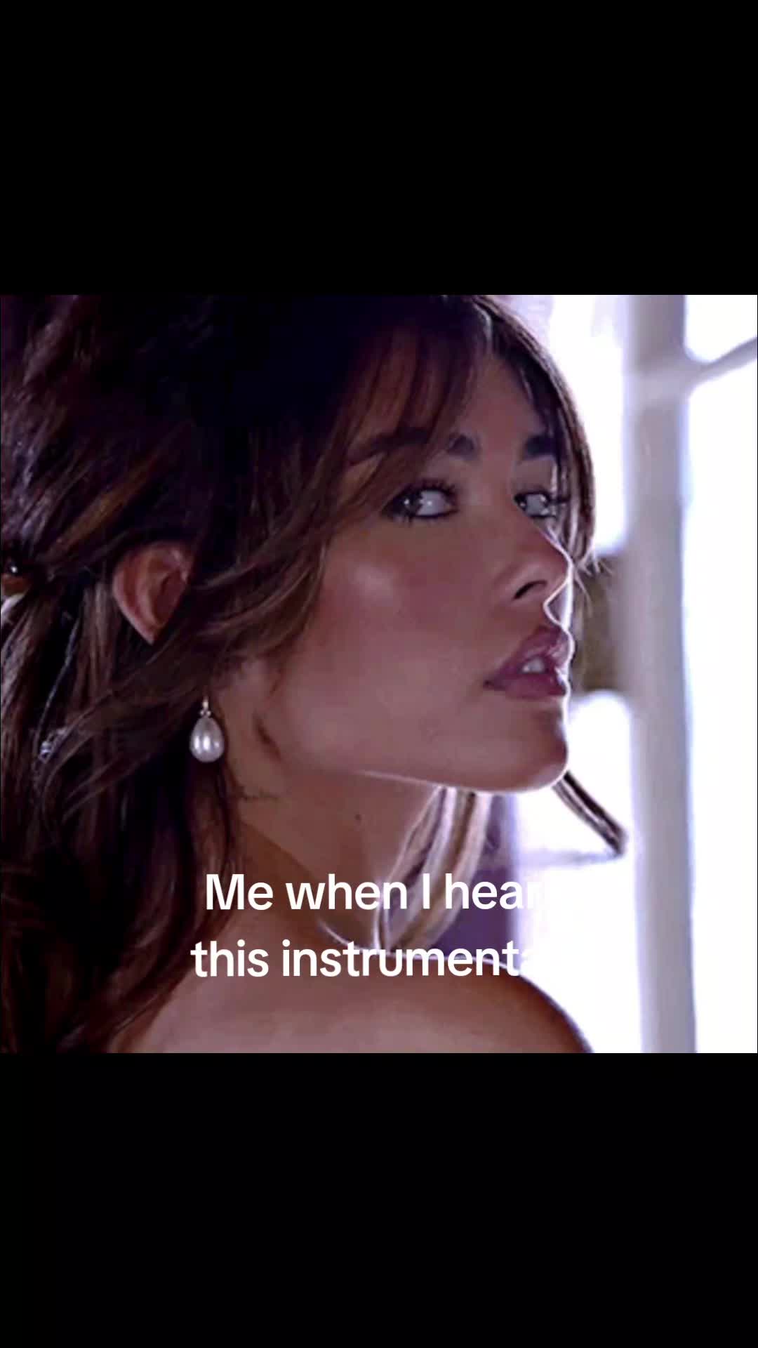 @Bella