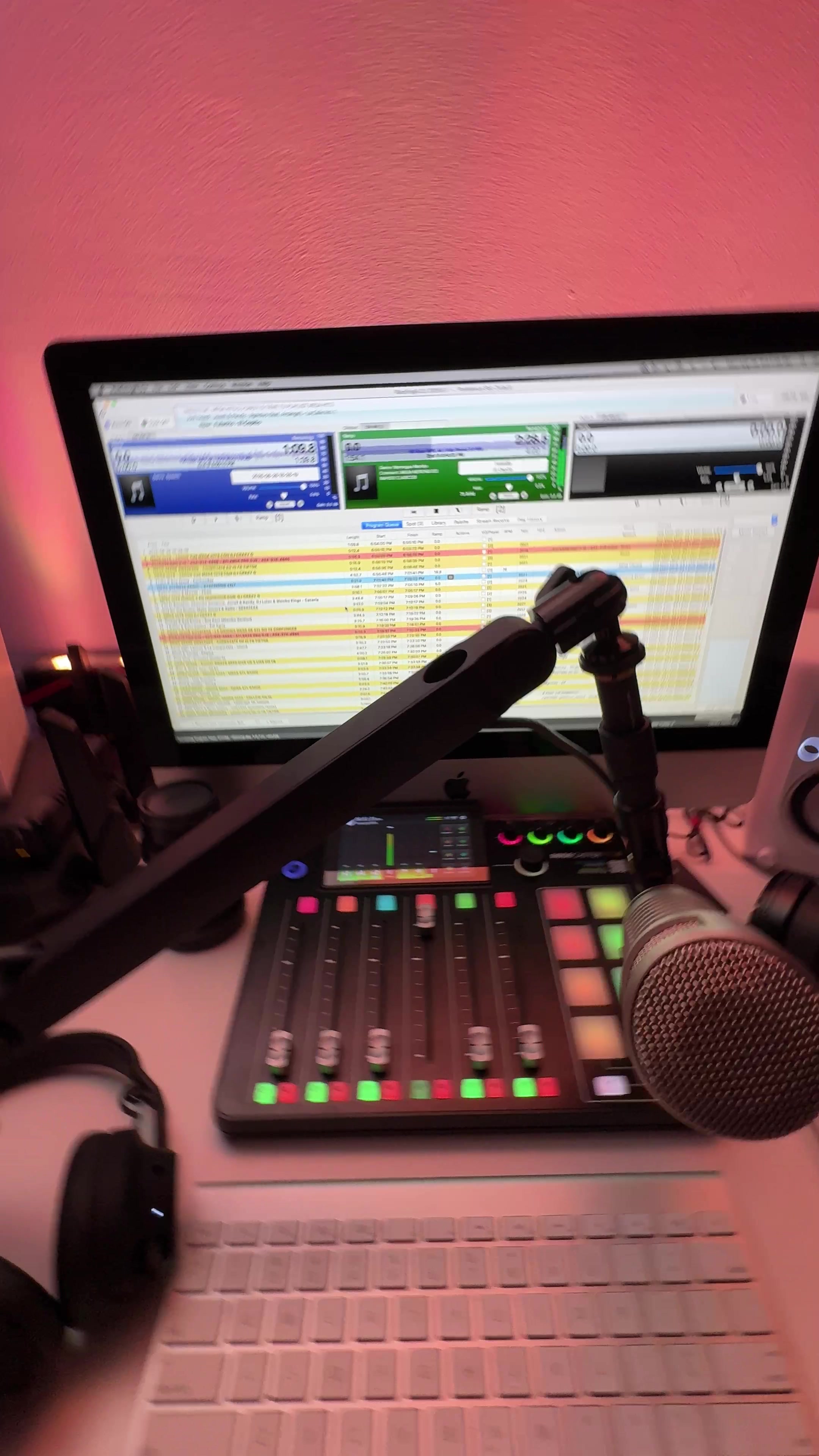 @Mega Atlanta Radio