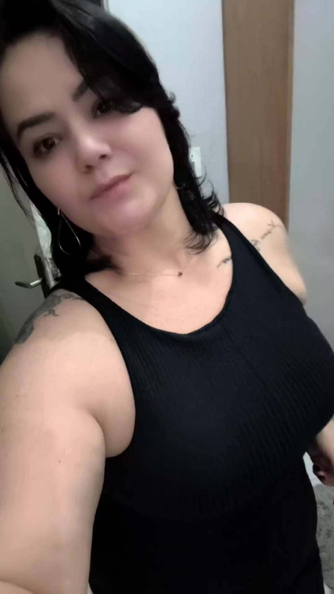@Vivianelisboa ♈❤️🥰