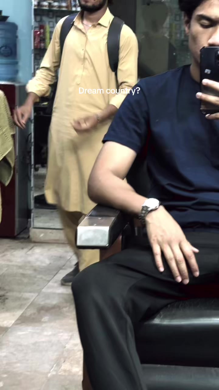 @𝐌𝐞𝐞𝐫𝐚𝐧🕊️