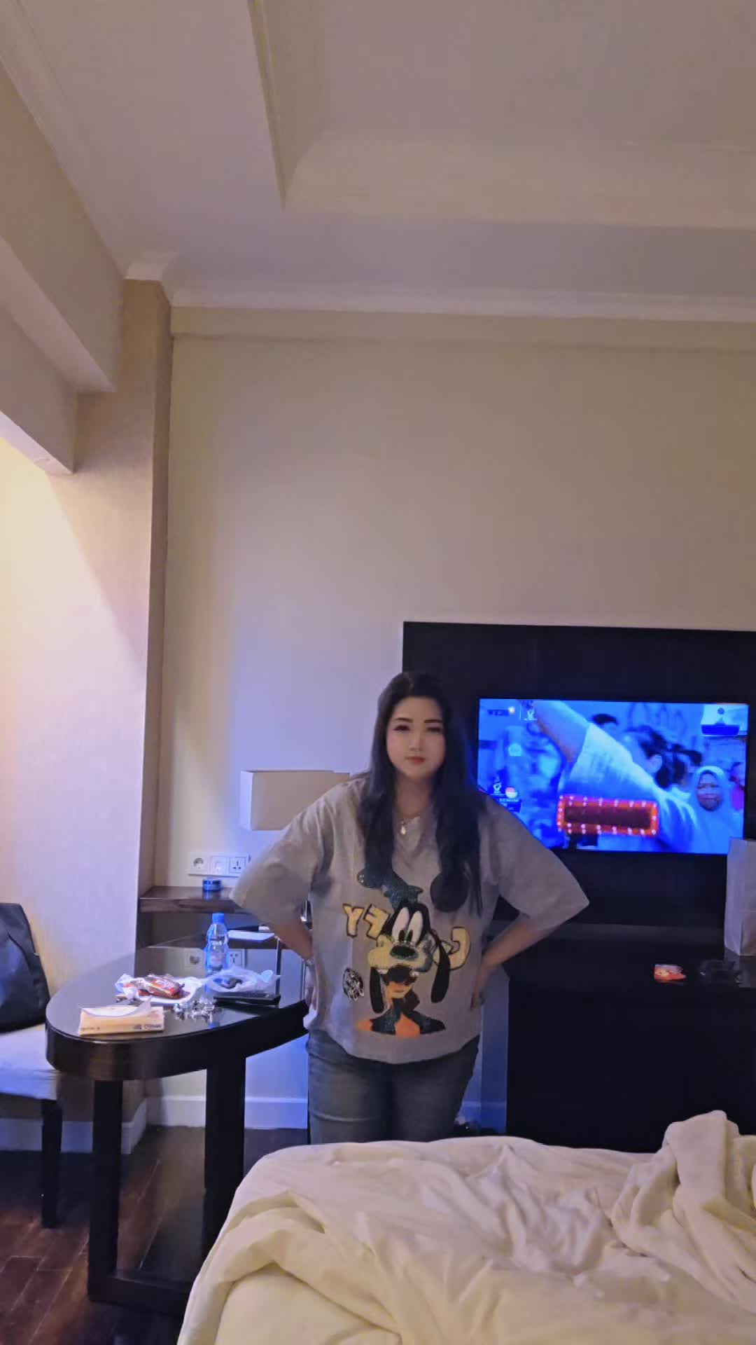 @MellaBella