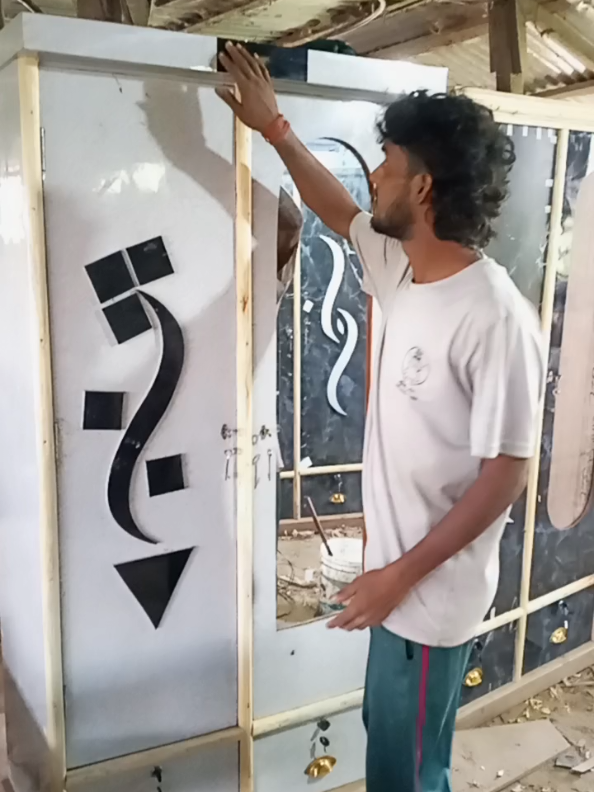 @Satya Sharma315