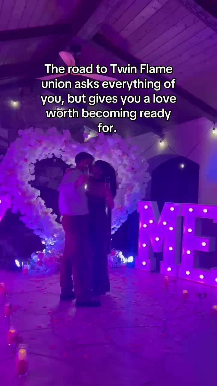 @Twin Flames Universe