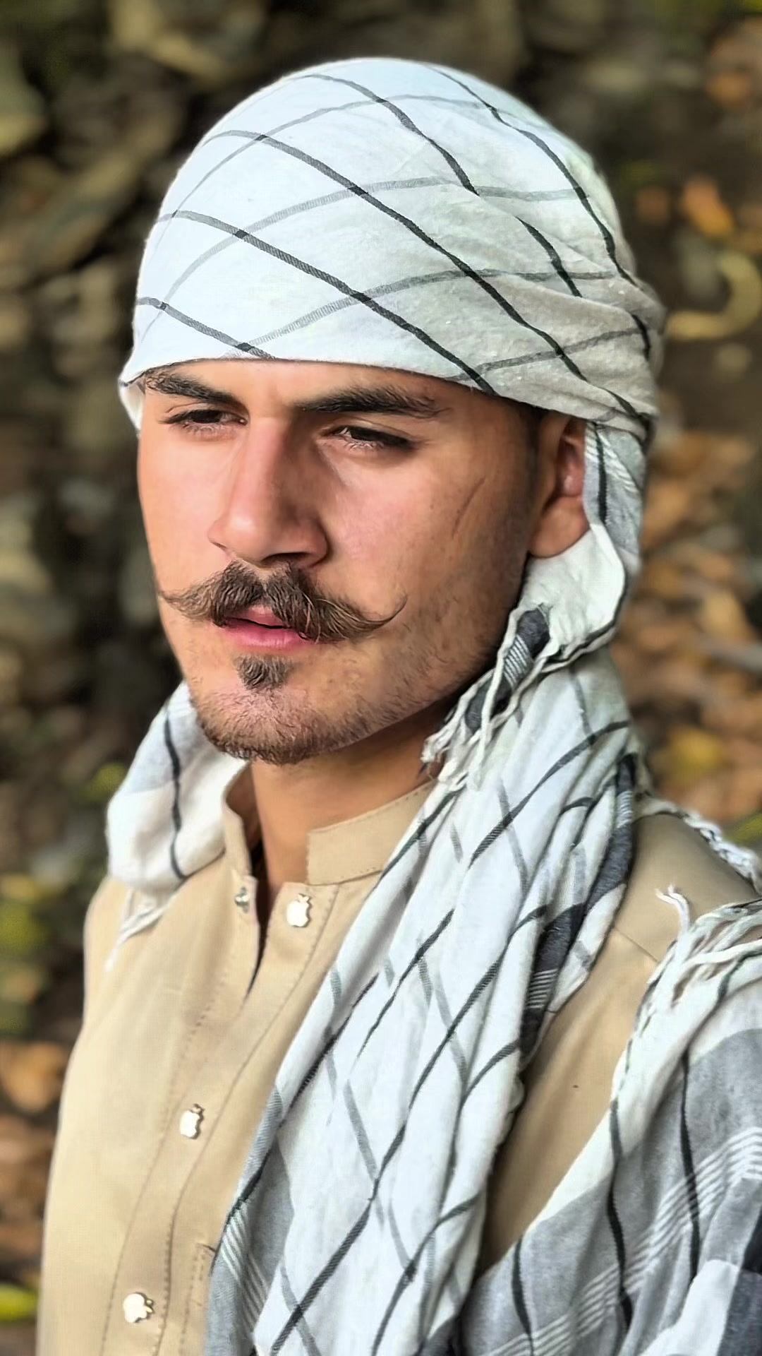 @🖤حسن پرست🖤