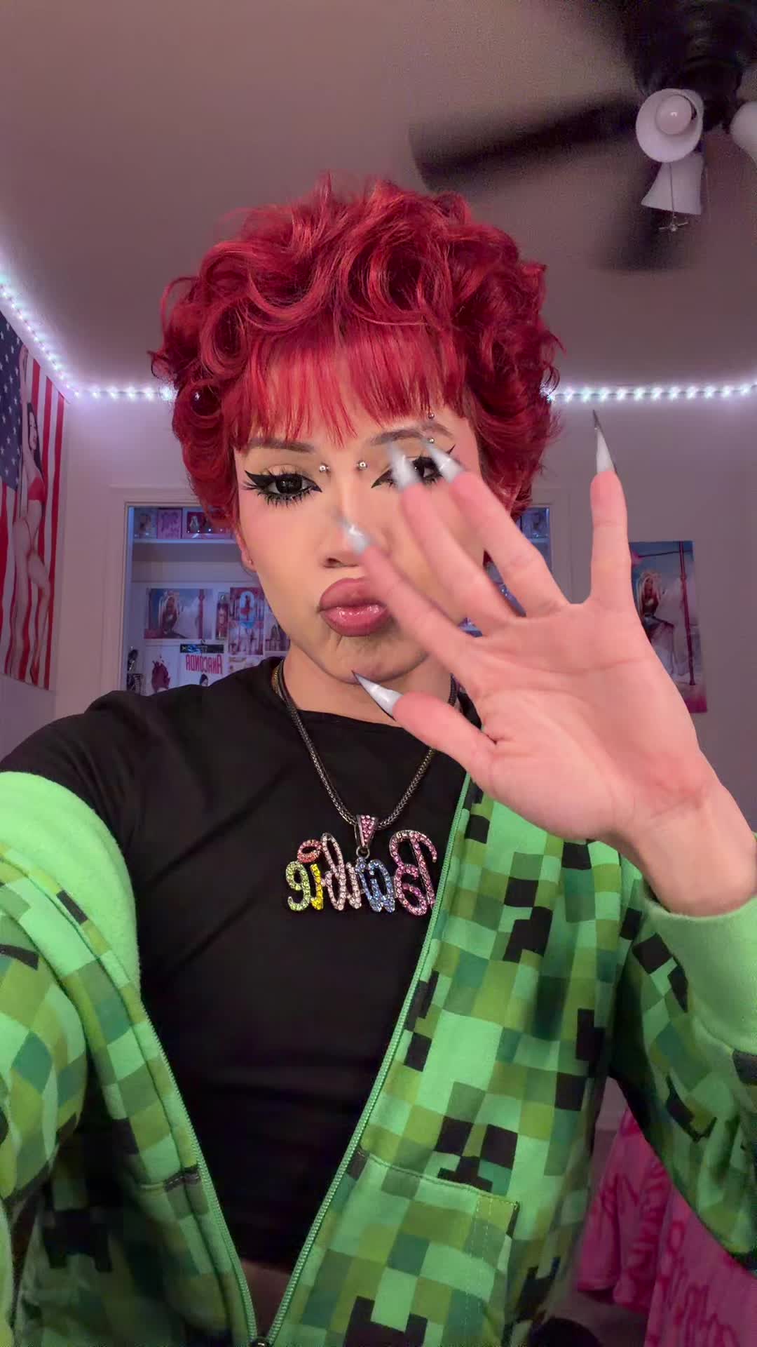 @𝒜𝓃𝑔𝑒𝓁