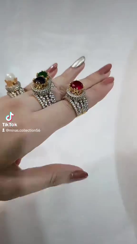 @Mina's Collection
