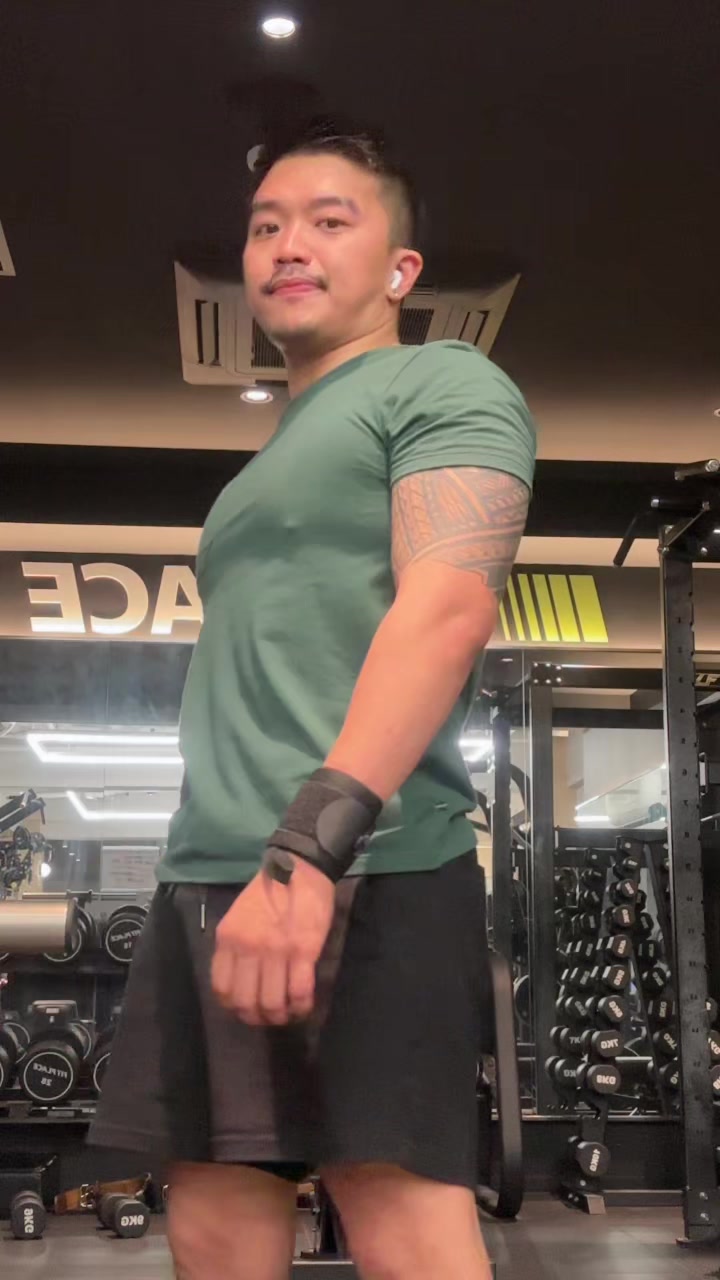 @j
