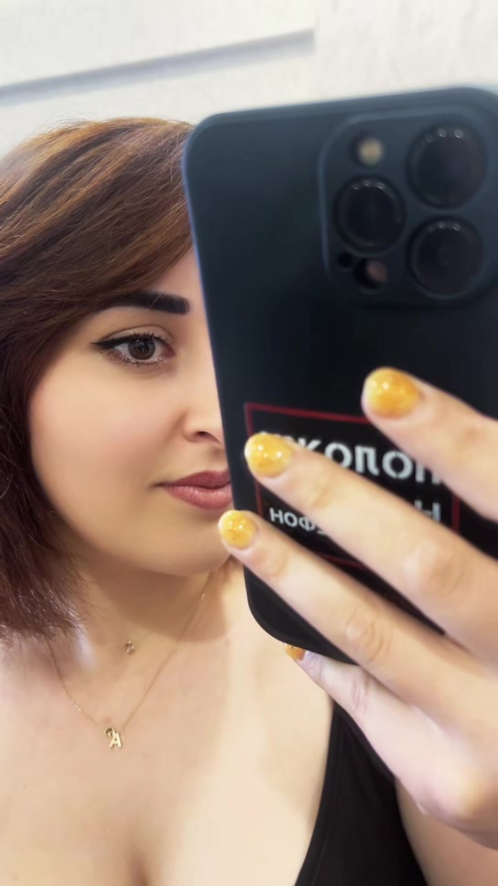 @Aliyeva_28