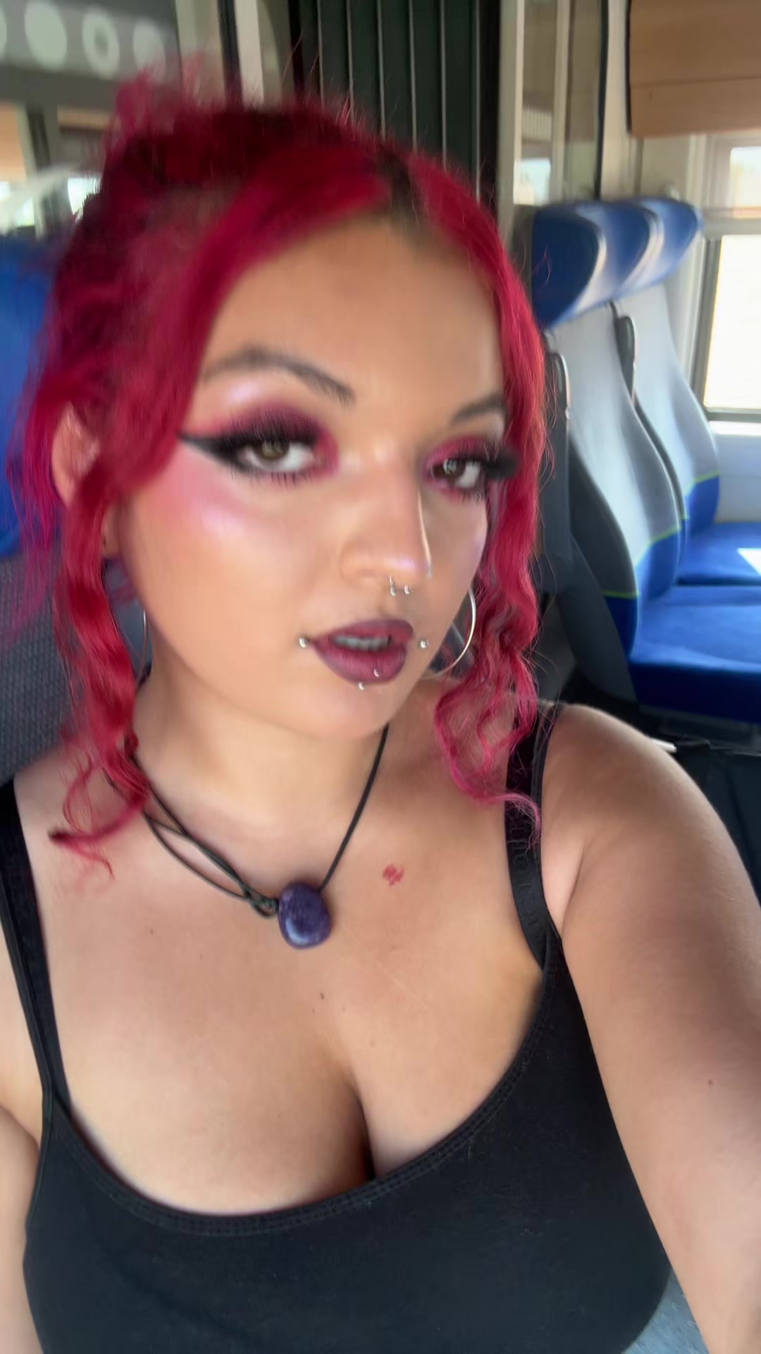 @</3