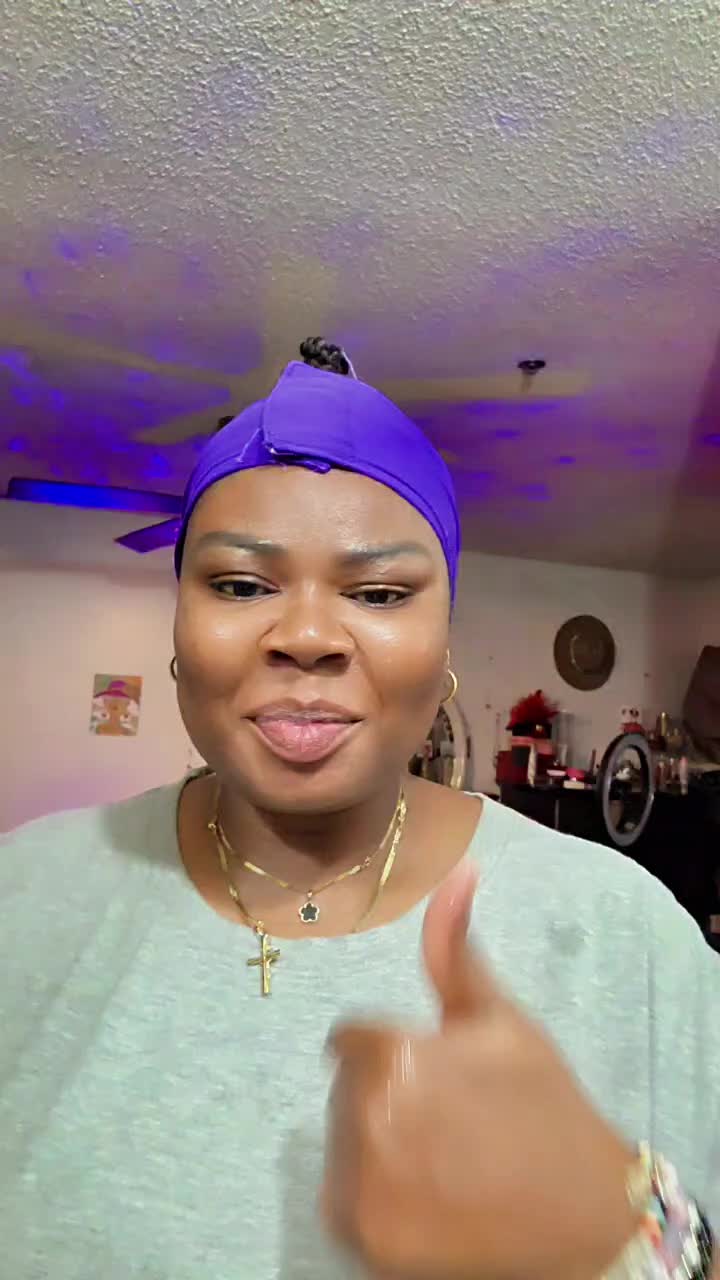 @Lizzybeauttyy