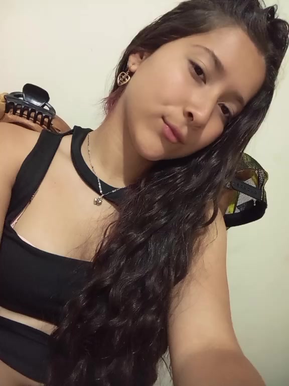 @yorianni