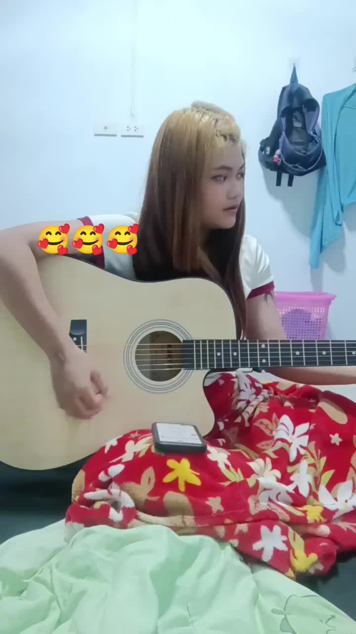 @chompoo