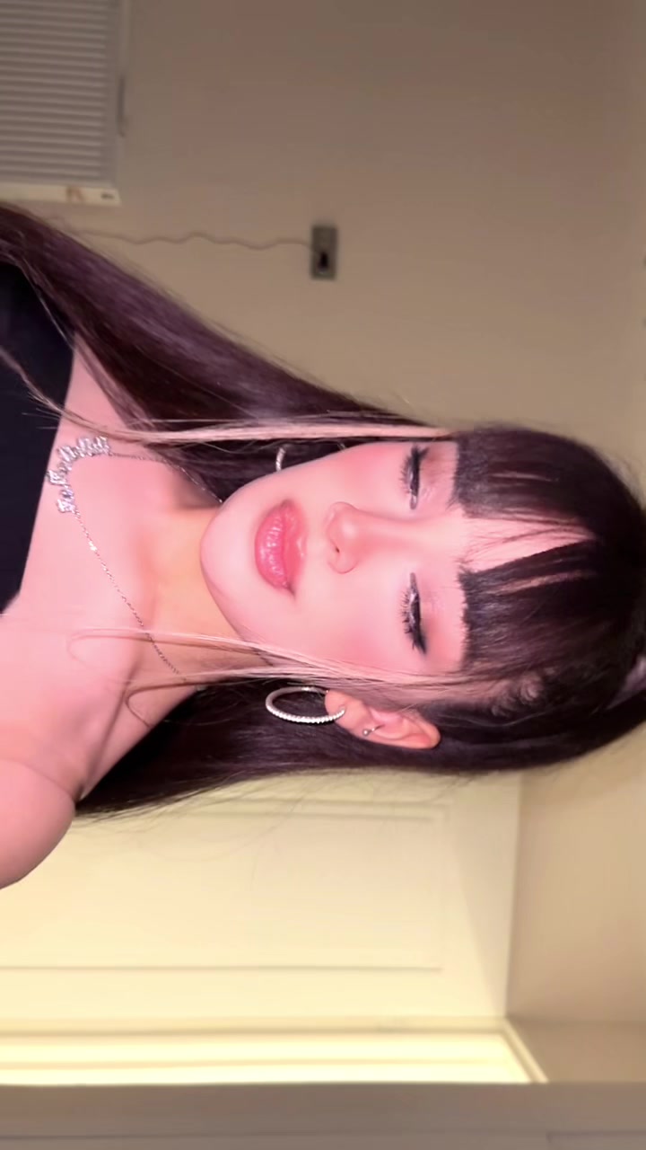 @felora