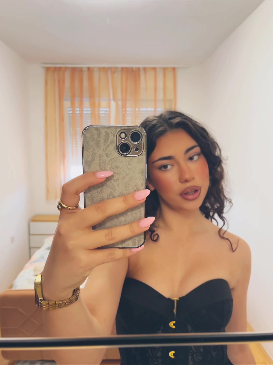 @𝓝𝓲𝓴𝓸𝓵𝓮𝓽𝓪