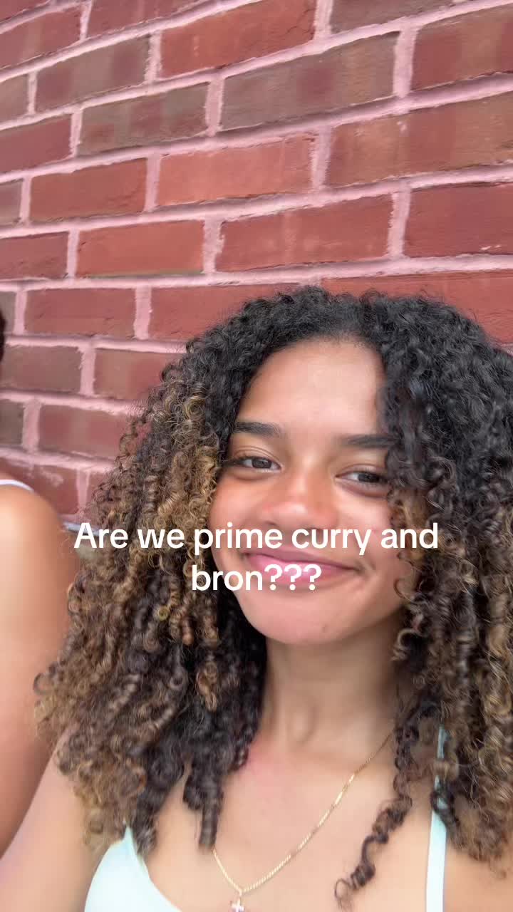 @Yanii