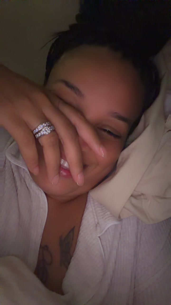@Keeping__upwith_Dee