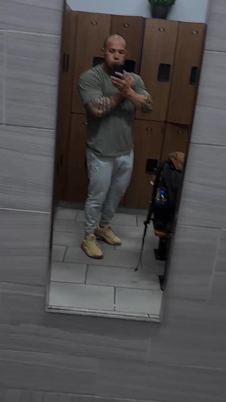 @Jimbo🔥🦍