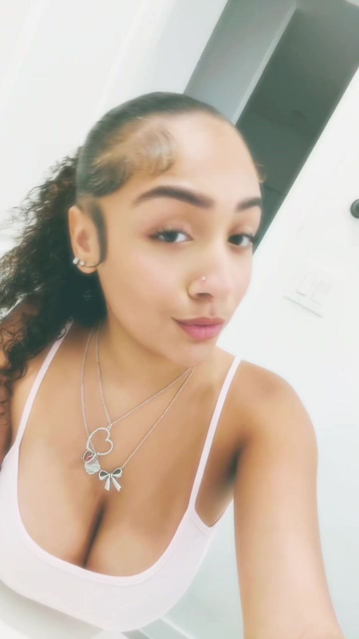 @mya