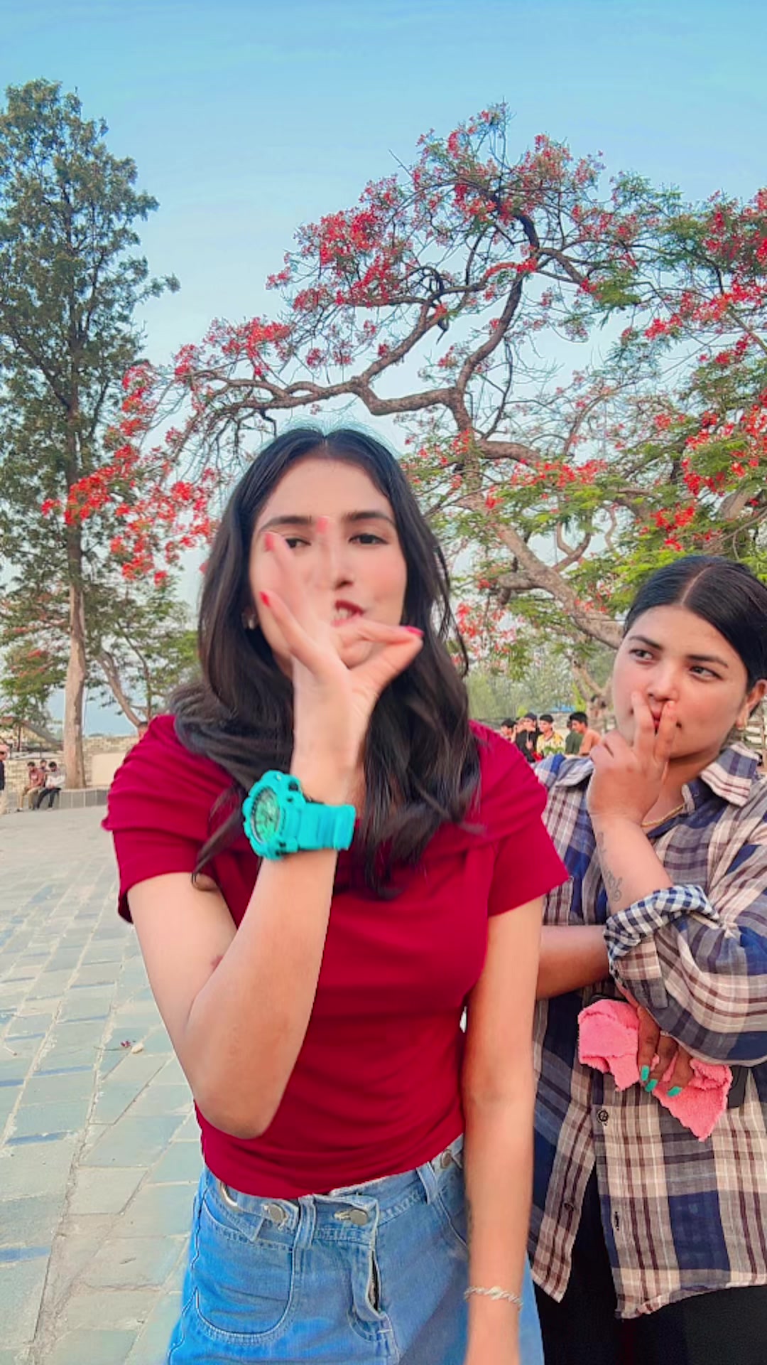 @REKHA🦋🔥