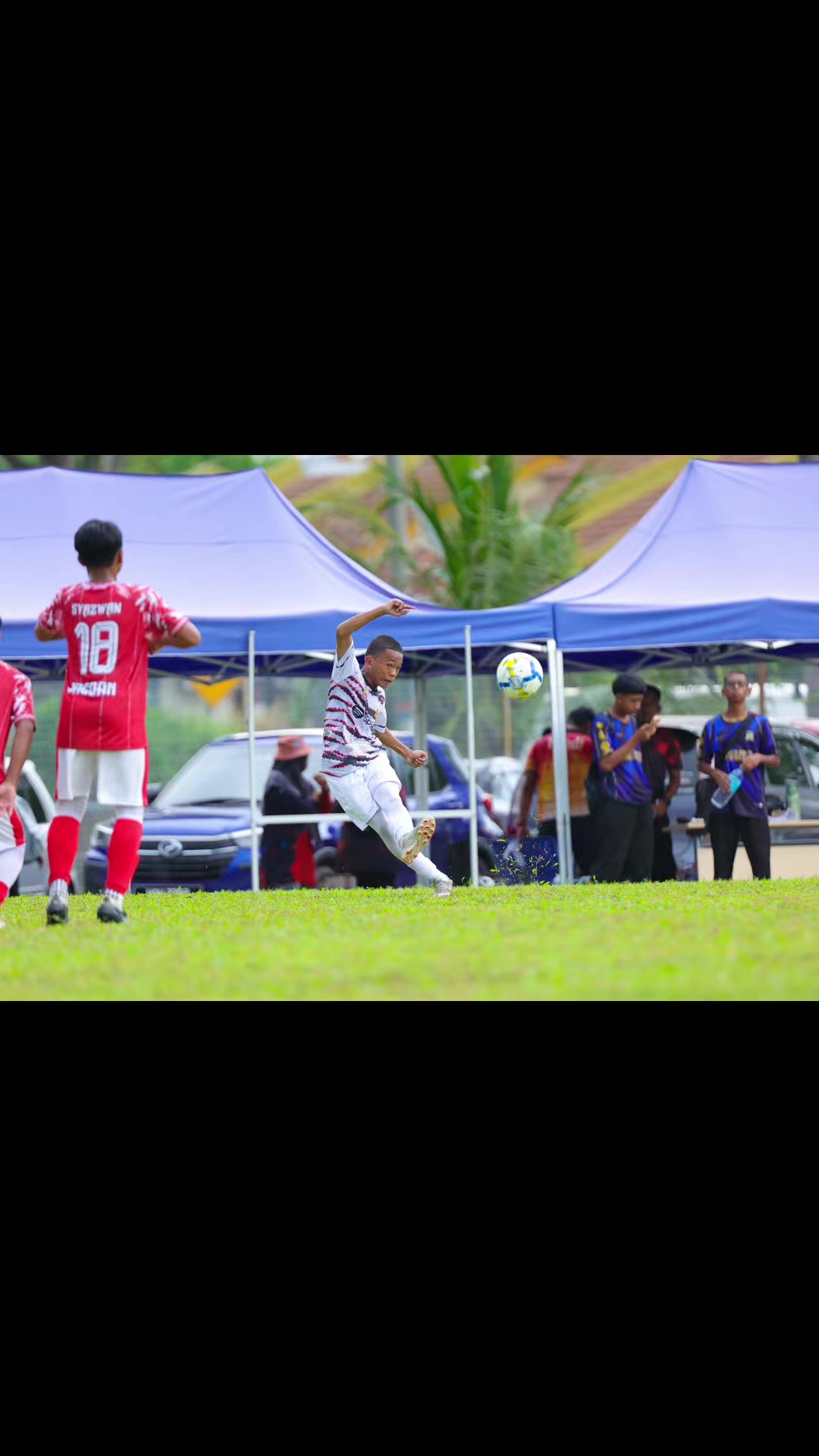 @AJ°°⚽️