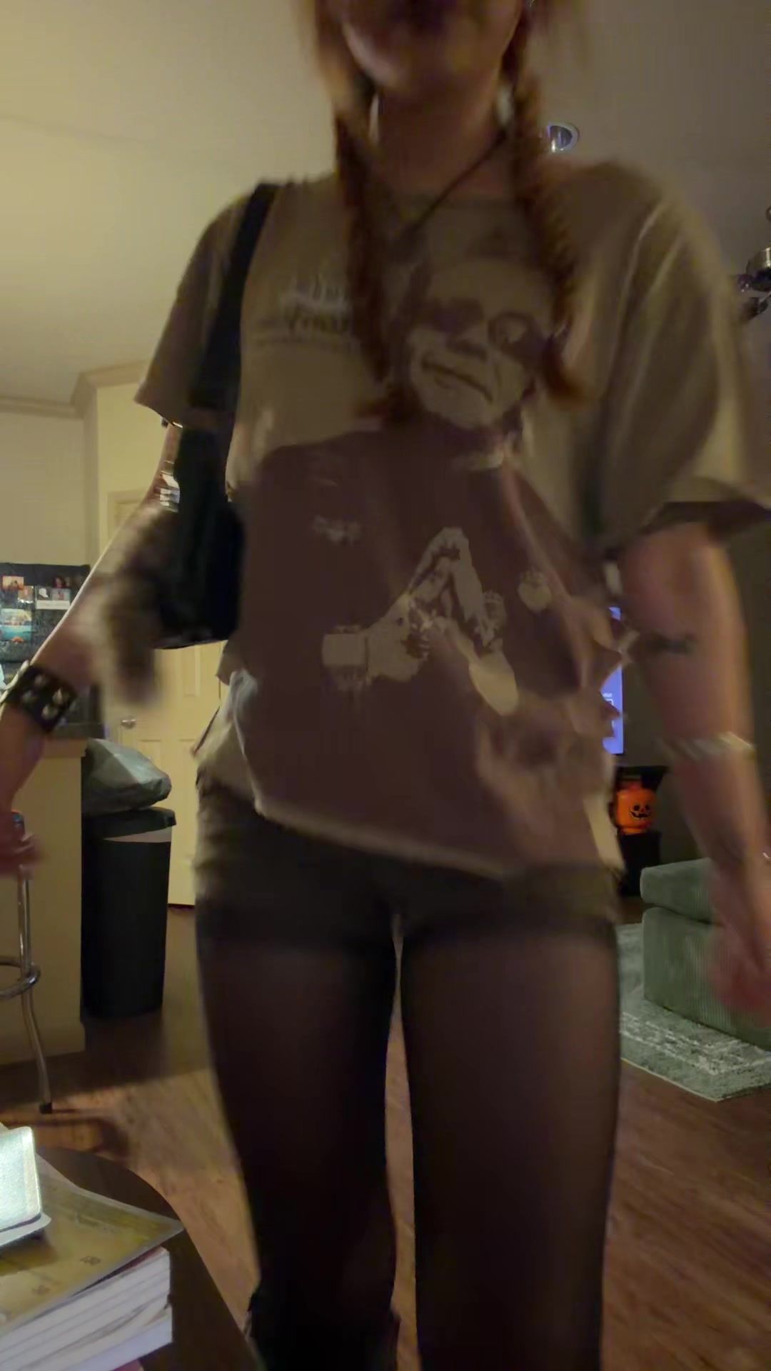@thegirlwithteeth