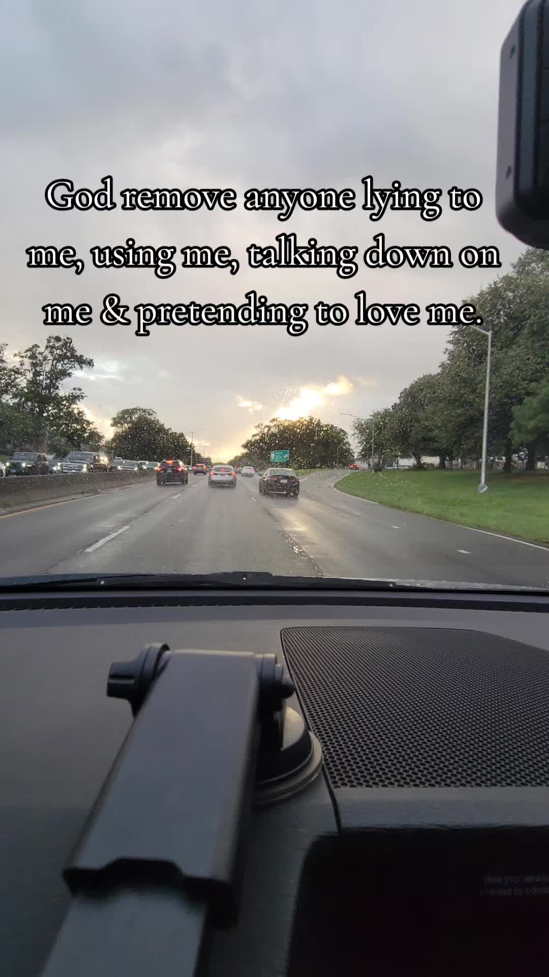 @MŘ.ĶĘvĮŇ
