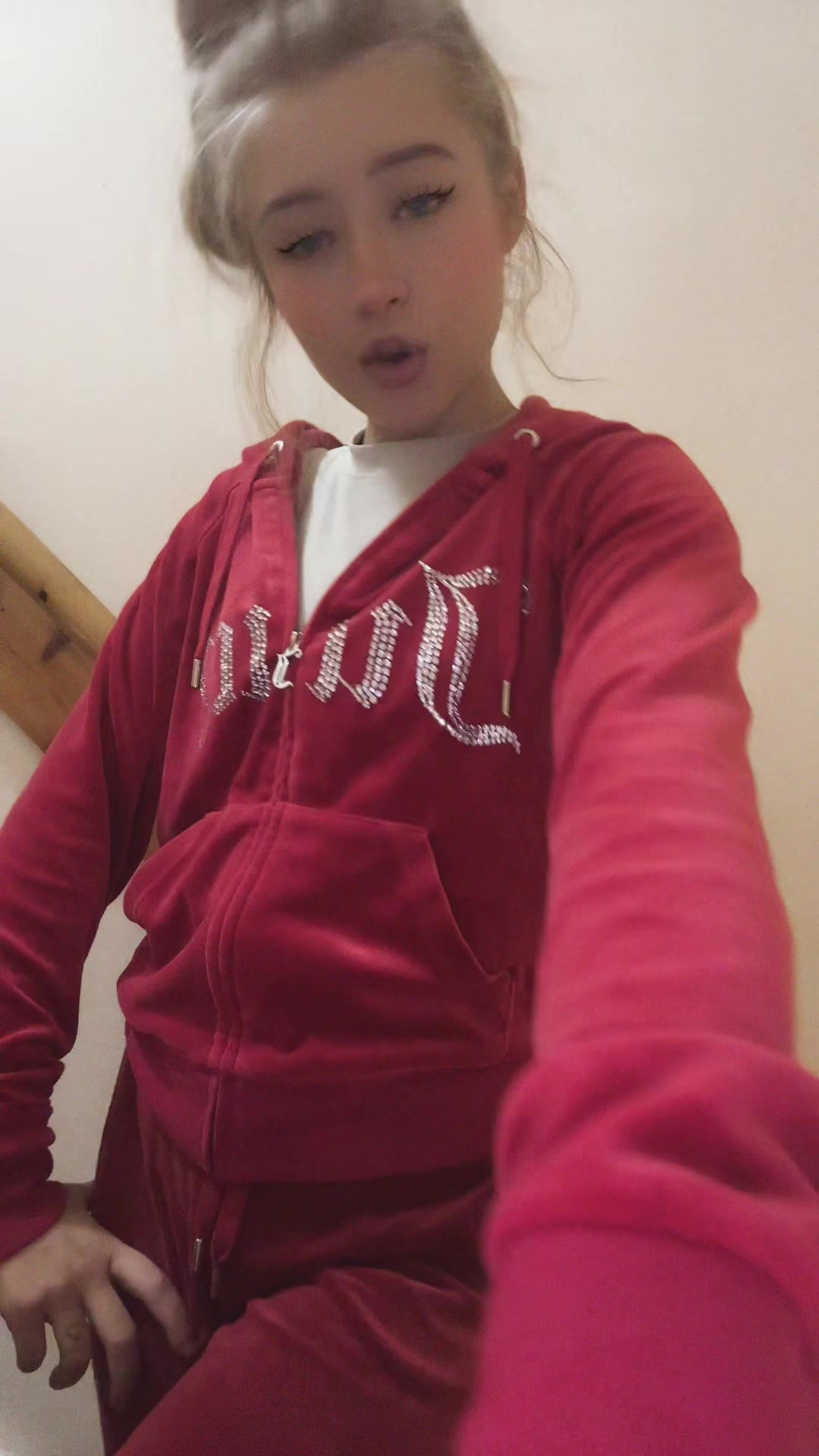 @ChloeBeebe