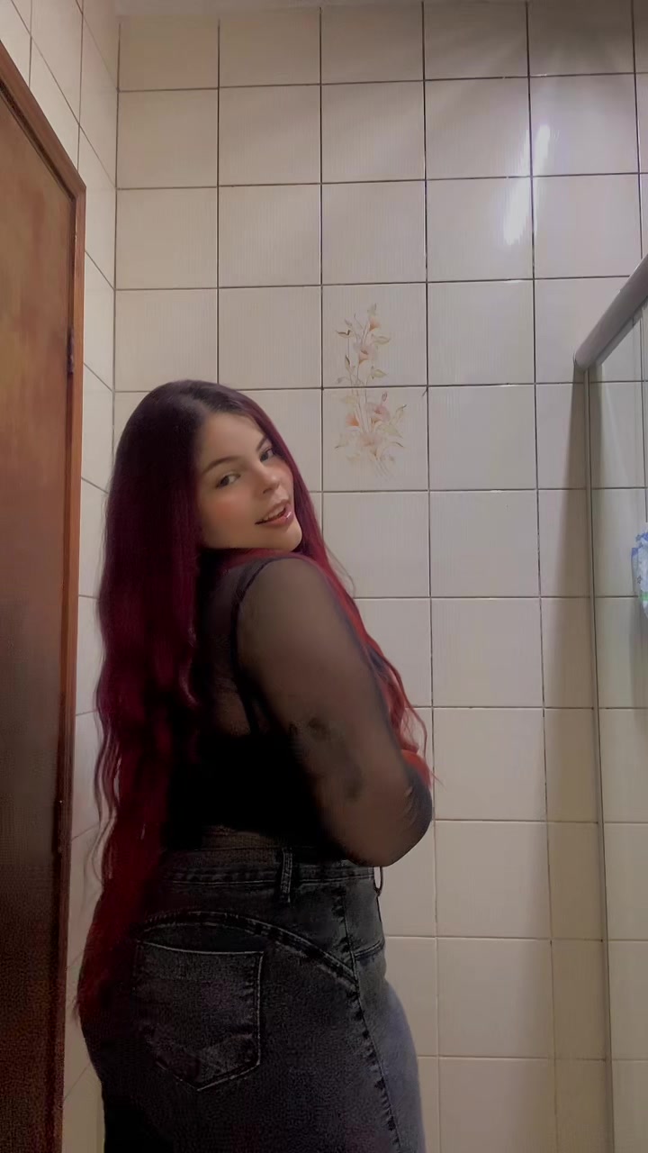 @𝓘𝓼𝓪𝓫𝓮𝓵𝓵𝓪 🌻