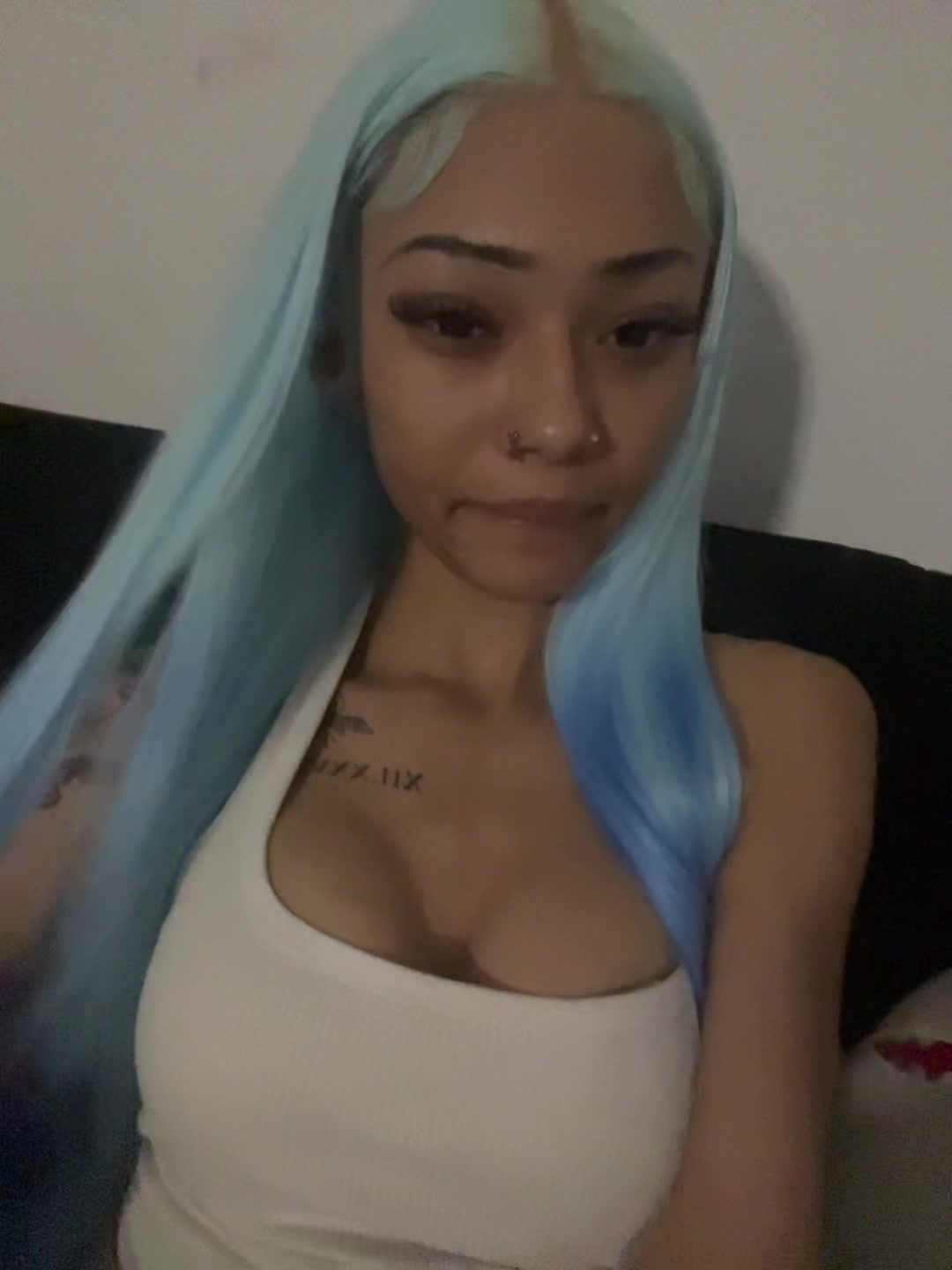 @️