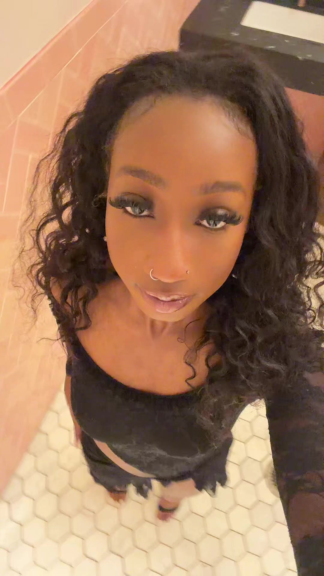 @Divineandfine_