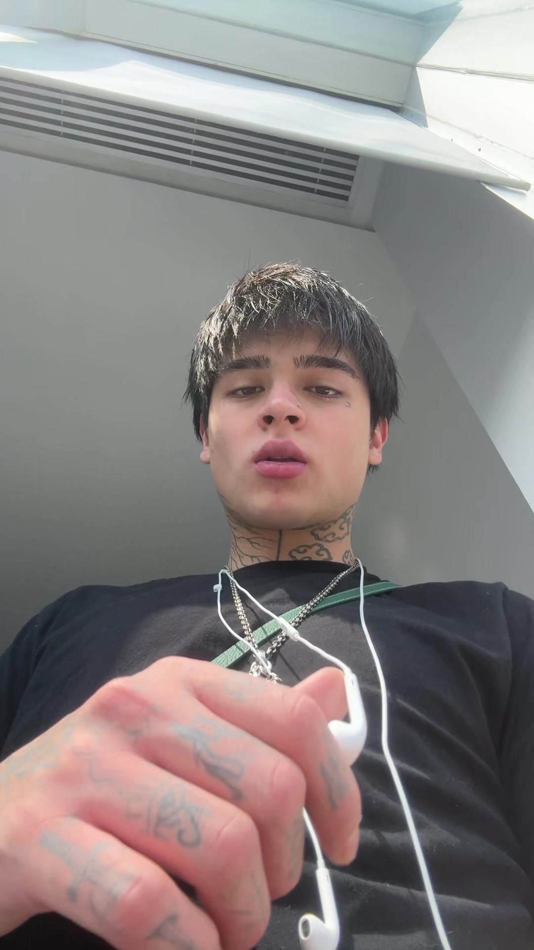 @STRANGEHUMAN