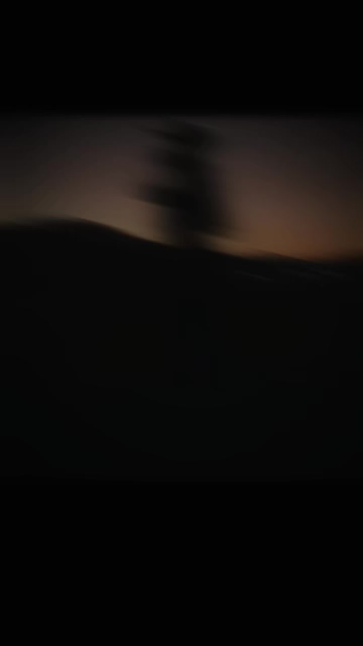 @¥£SIC/\