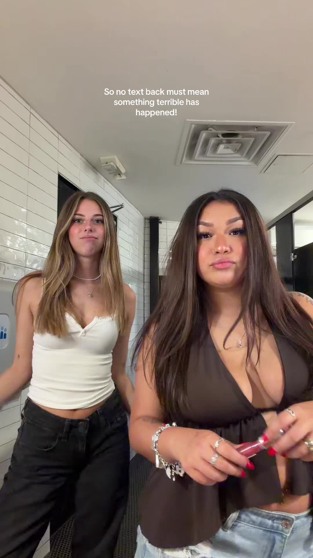 @iloveswaggycats