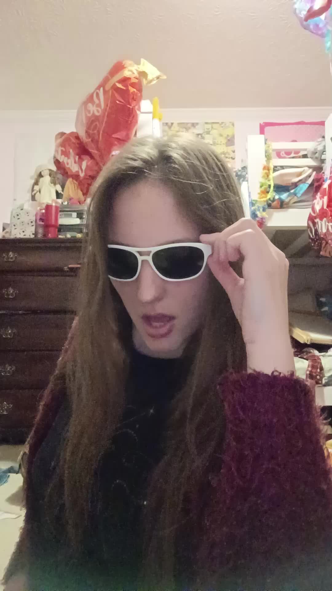 @Ellie