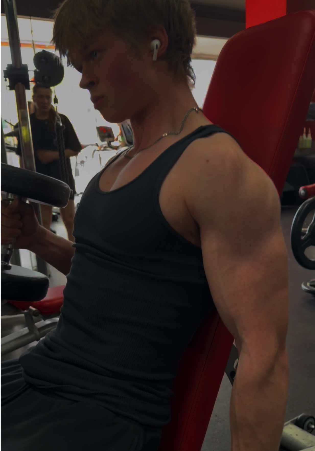 @Tommy_lifts10