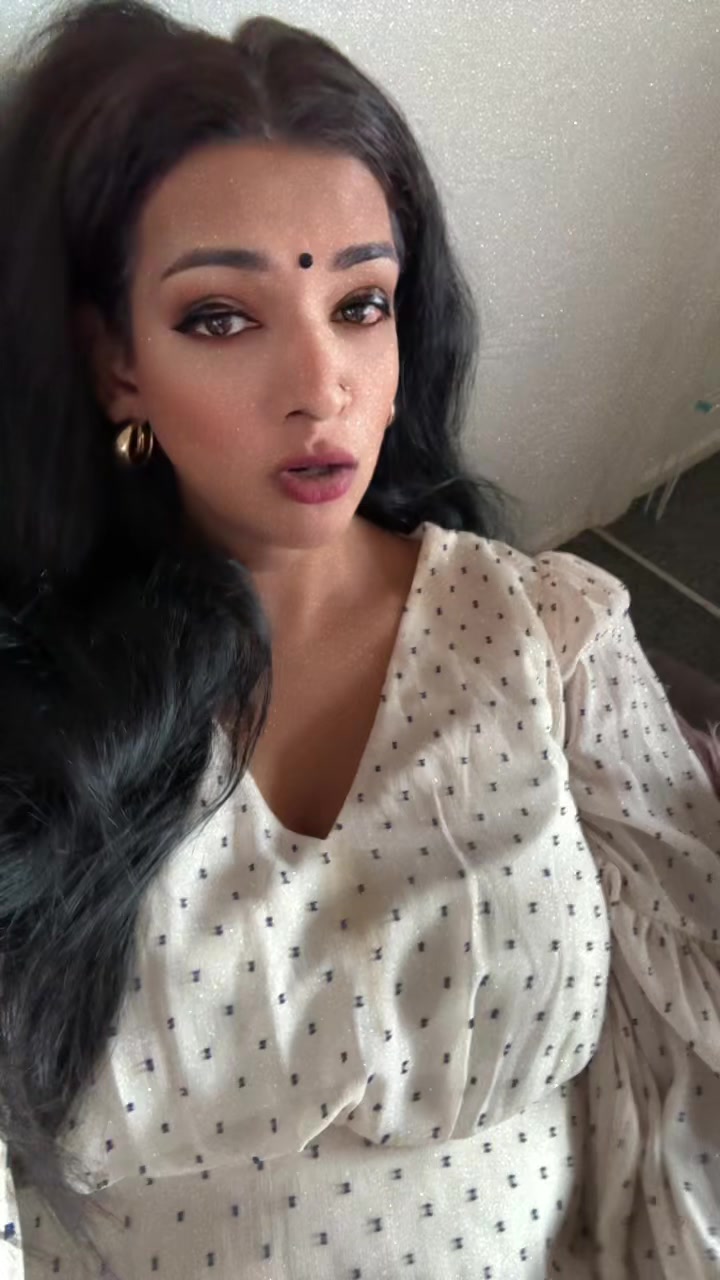 @Mya Skylar