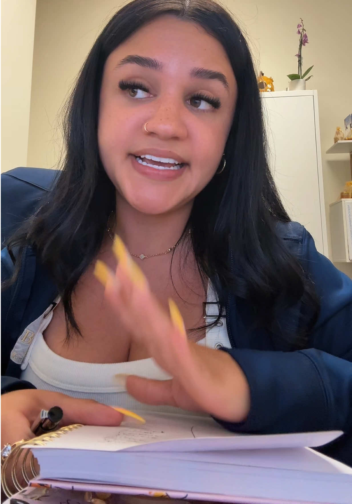 @AGGAYUCITA<3