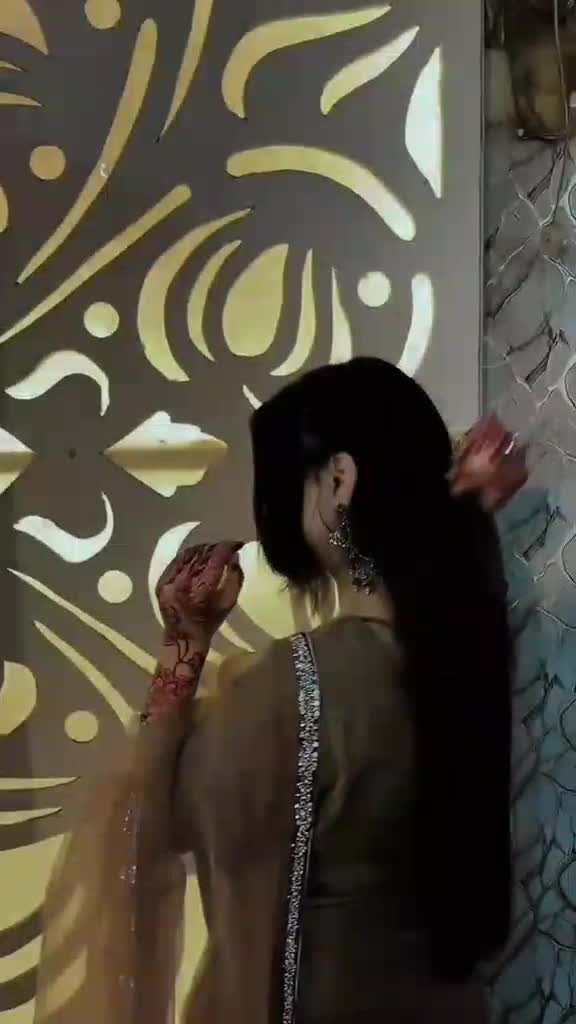 @Shazia 💃🥂 👑