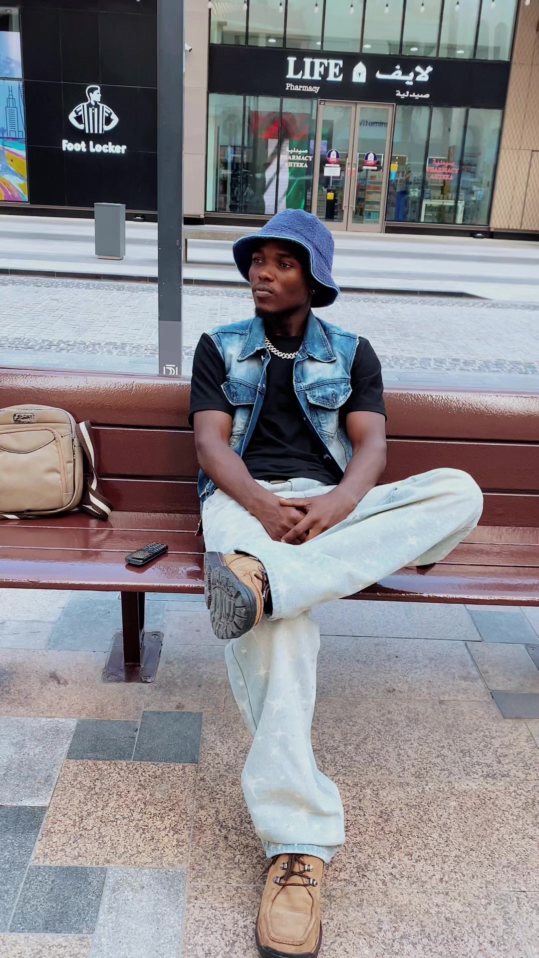 @𝑳𝒐𝒔𝒕 & 𝒇𝒐𝒖𝒏𝒅 🇦🇪 🌎