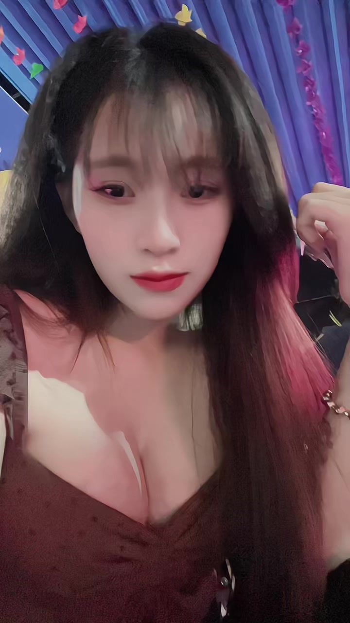 @🪼B&eacute; ViVi đức ho&agrave; 😽🪼